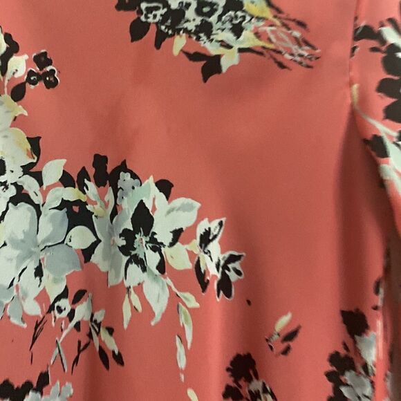 🌸🌸DRESSED BY DAVID PINK FLORAL HIGH LOW TOP SIZE M! - Picture 5 of 8